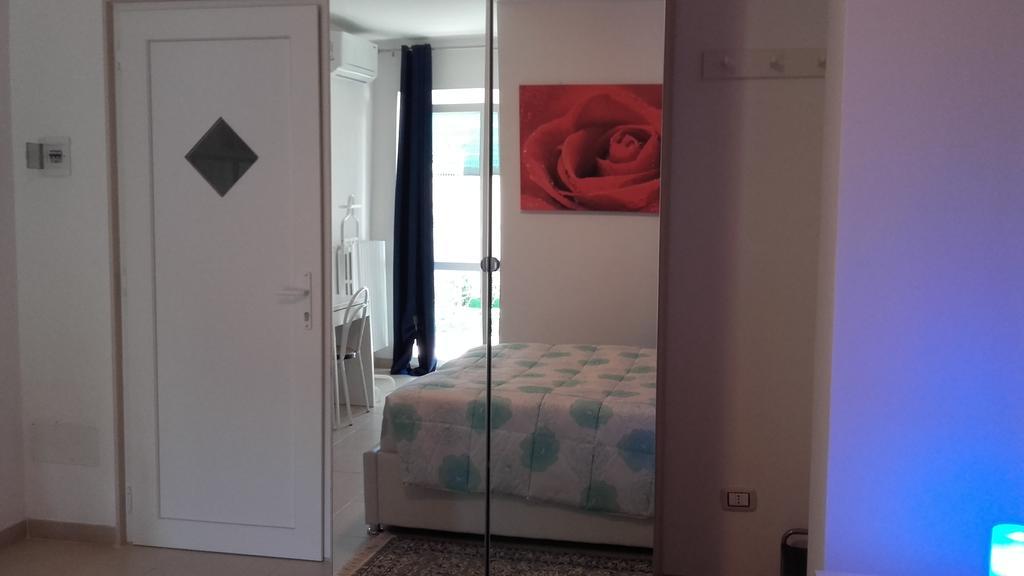 Le Tre Rose Bed & Breakfast Casamassima Luaran gambar